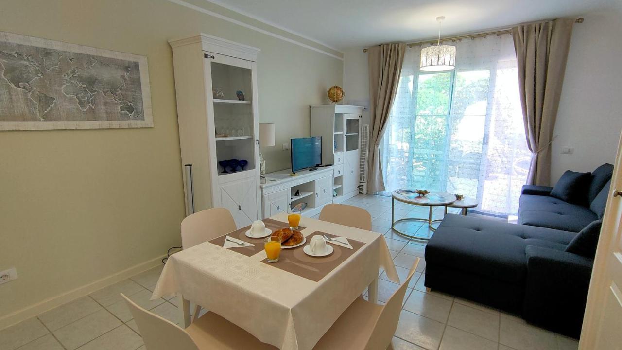 Rocas Del Mar 129 Apartment Коста дел Силенцио Екстериор снимка
